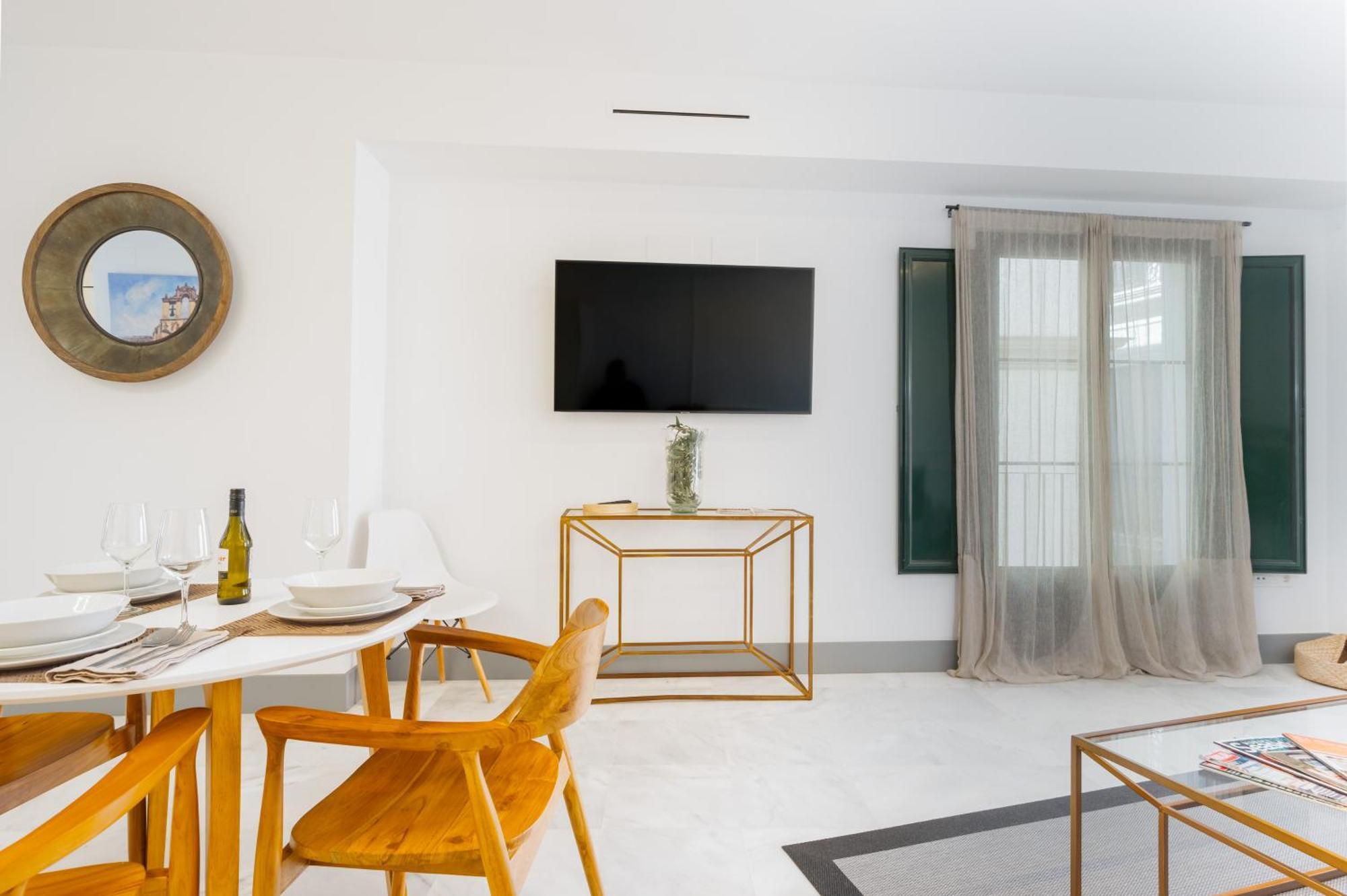 Panther Home Francos Sevilla Buitenkant foto