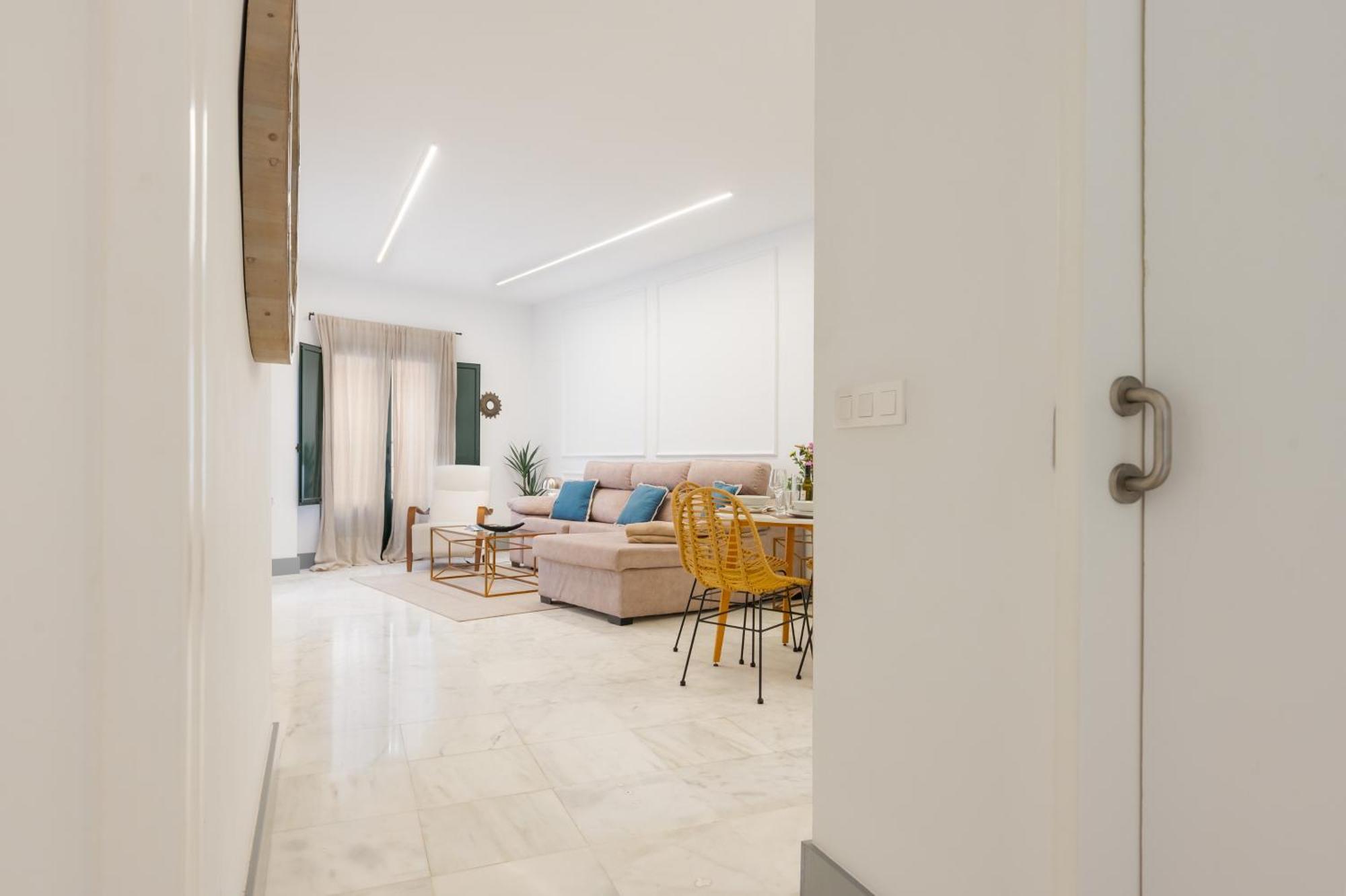 Panther Home Francos Sevilla Buitenkant foto
