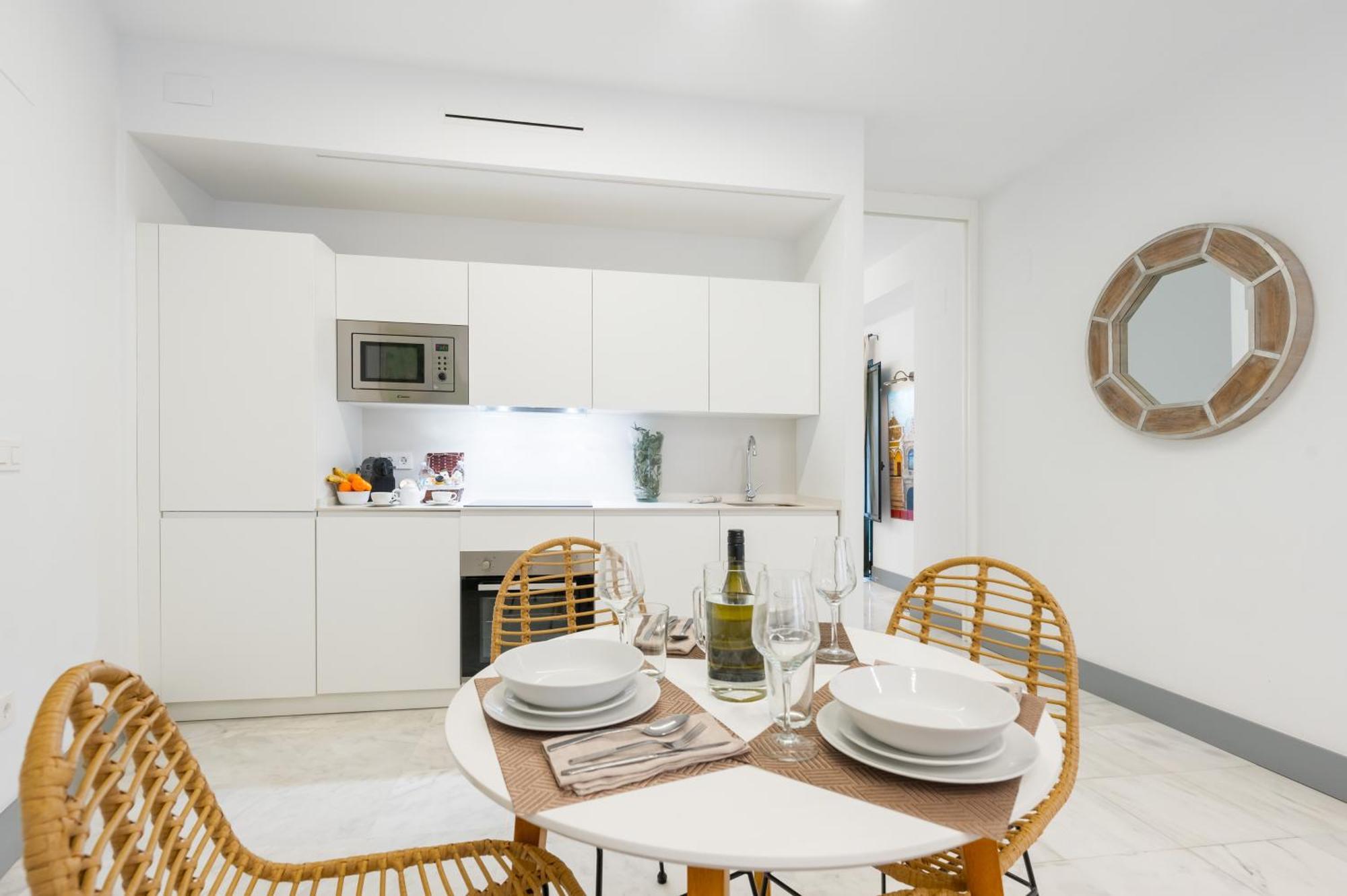 Panther Home Francos Sevilla Buitenkant foto