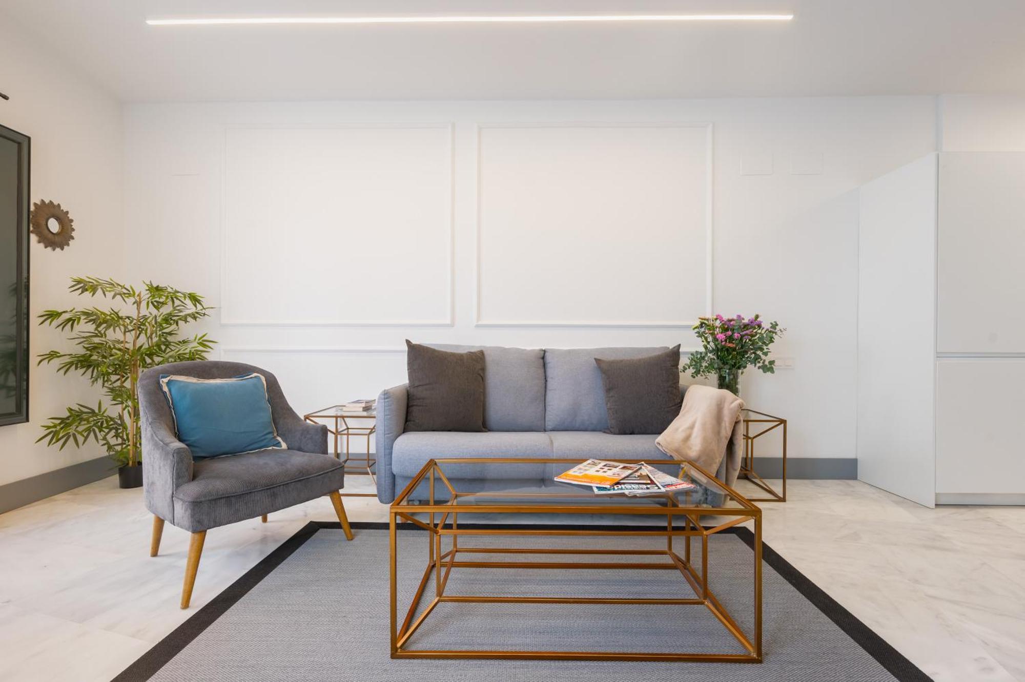 Panther Home Francos Sevilla Buitenkant foto
