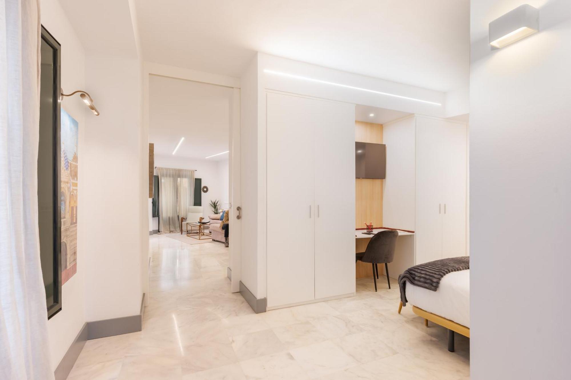 Panther Home Francos Sevilla Buitenkant foto